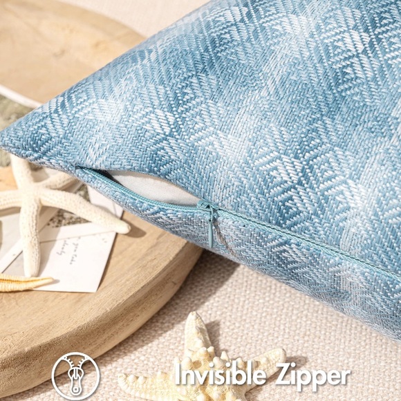 Miulee pack of 2 Light Blue Throw Pillows covers. - Picture 4 of 8